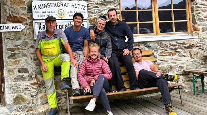 Hüttenpächterin Martina Rimml-Dobler mit Team | © Martina Rimml-Dobler